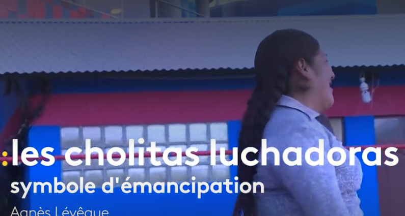 les "cholitas luchadoras" boliviennes, symbole de l'émancipation des femmes